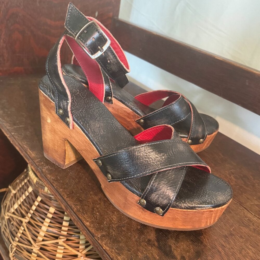 Size 10 NWT Bed-Stu Black Hand Wash Sandals